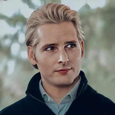 Carlisle Cullen