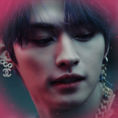 ⋆‧°𓏲ּ𝄢 Lee Know ; Haunted