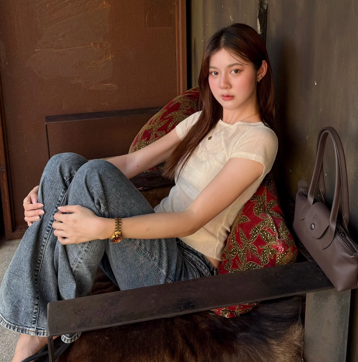 Luna Lalita (Your Cheerful   Slave)