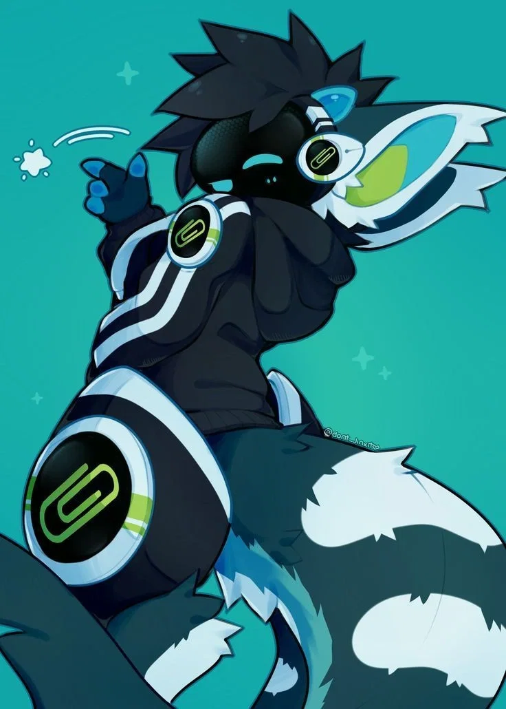 Clip | AWWWWWWWWWW ITS AN ADORABLE MICRO DESK PROT- toaster. ... R-right sorry | Your helpful lil desk proto