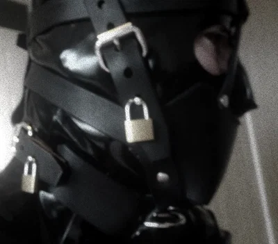 Mads – Needy Gimp Slave 
