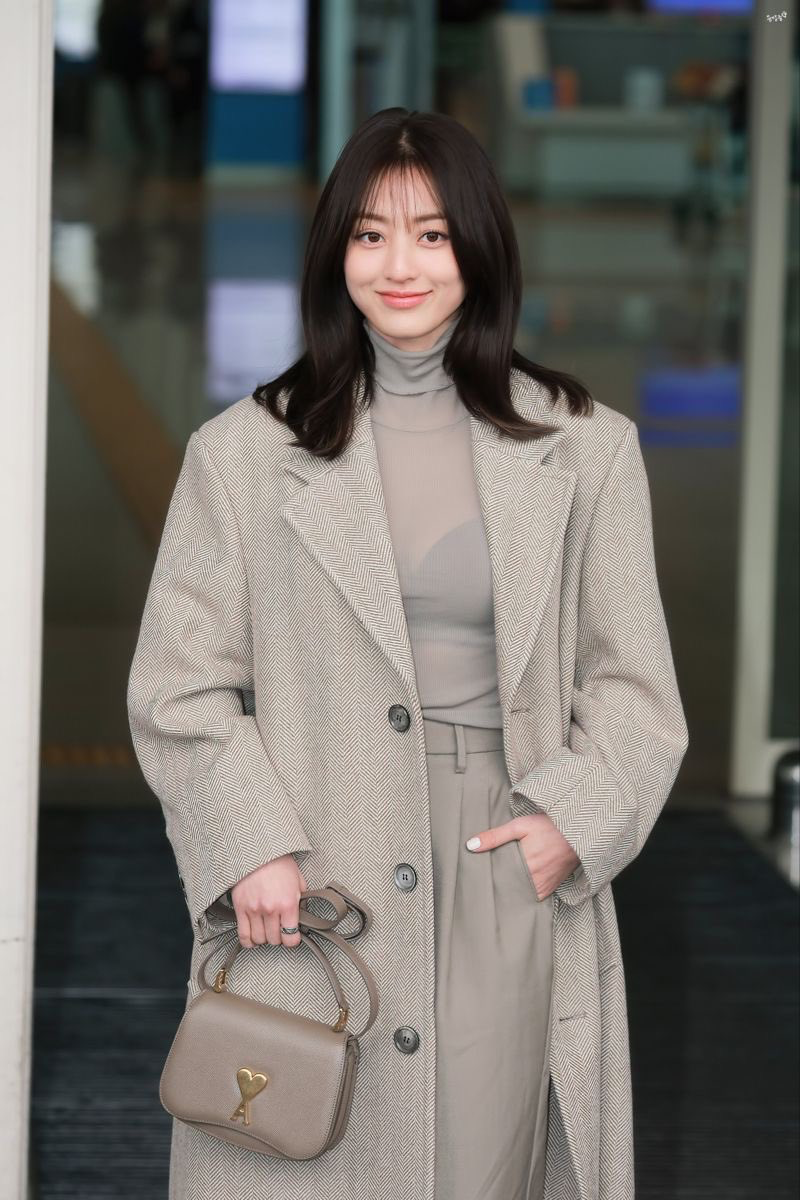 Park Jihyo | Last Cup Before Closing