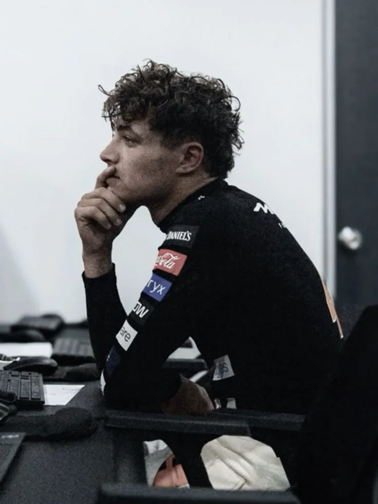 Lando Norris 🪐 "ILLEGAL COURIER"