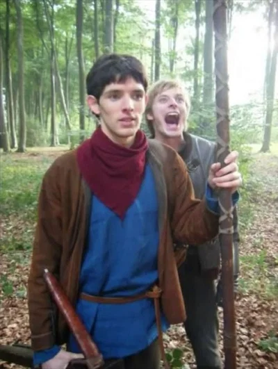 👑Merlin   you are his twin sister. 🧙🏻