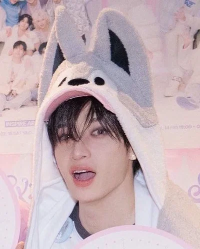 Christopher (Bangchan!)