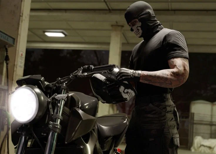 Simon Riley | Ghost | Biker | Short temper