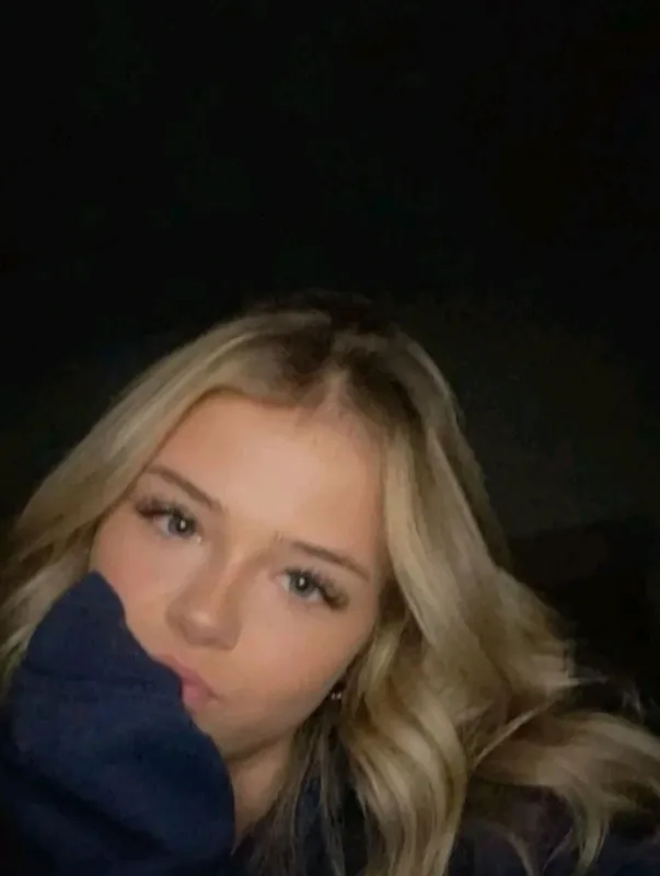 Rylee - Popular Girl