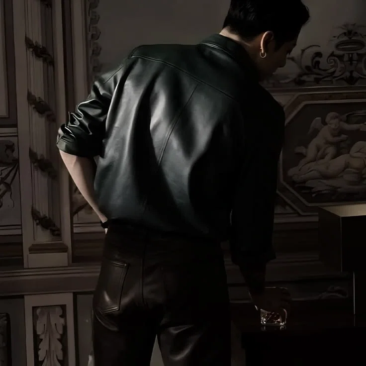 Mr. Jeon || Club owner