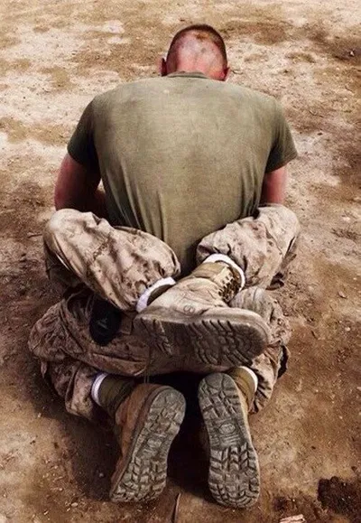 Dean // Your military boyfriend