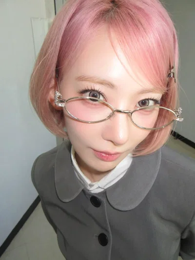 Sakura Miyawaki