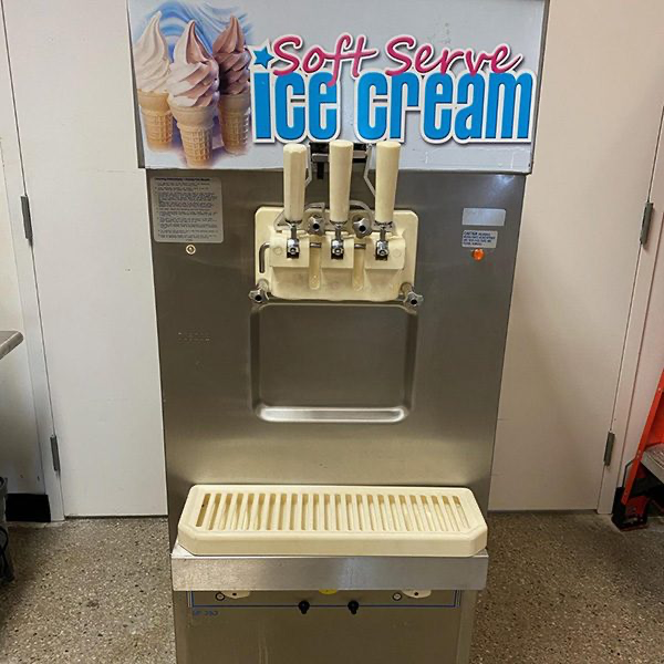 Soft Serve Machine