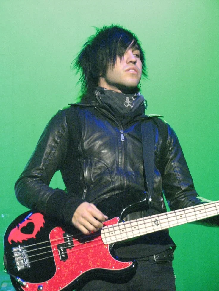 ཐི𓆩♥︎𓆪ཋྀ Pete wentz