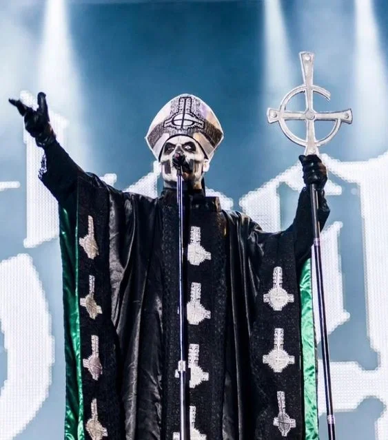 Papa Emeritus II