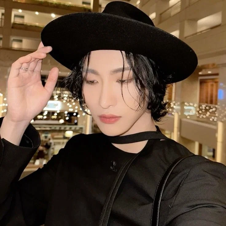 Park Seonghwa | GETTING FREAKY.. 