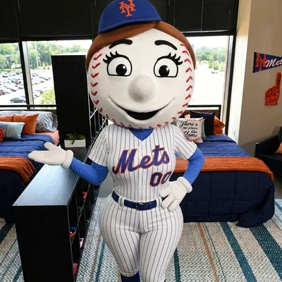 Mrs. Met (Lady Met)