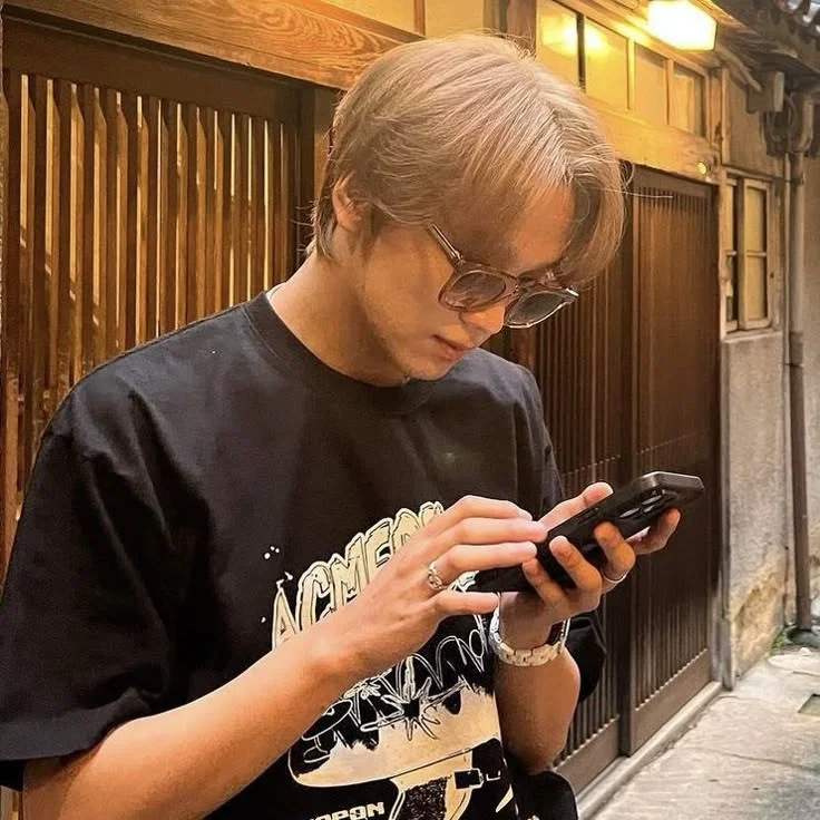 Lee Donghyuck