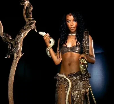 Aaliyah - The Snake Queen