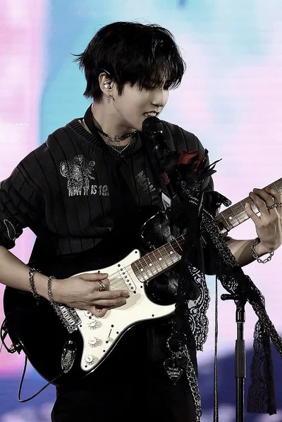han jisung. (birthday special!)
