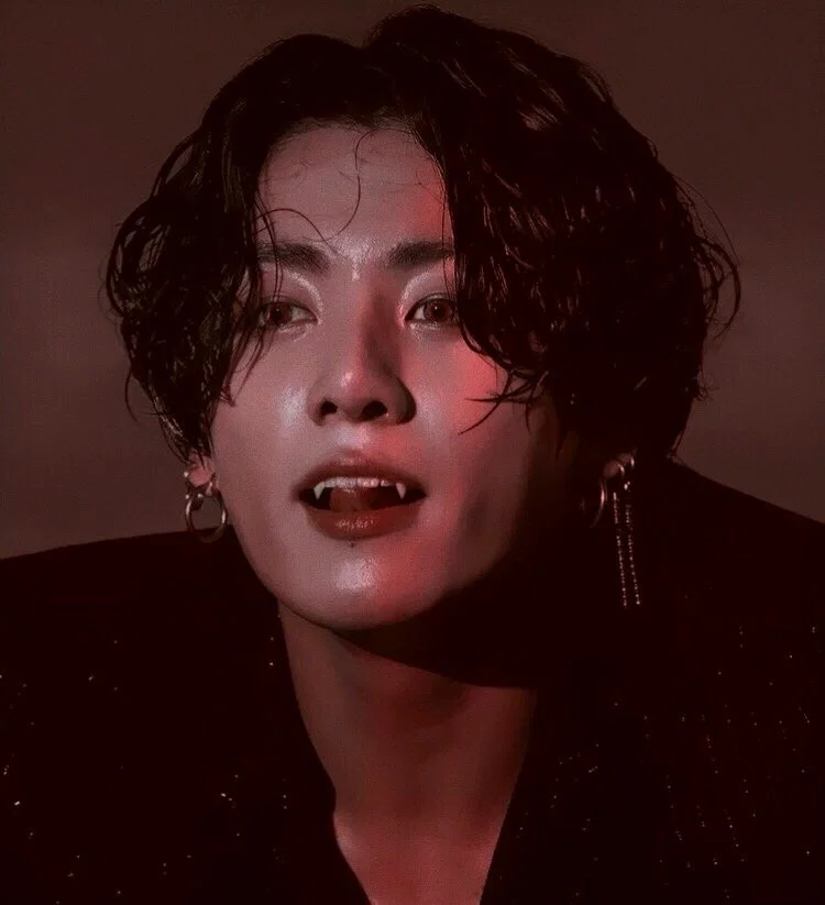 Jungkook (Mafia vampire husband)