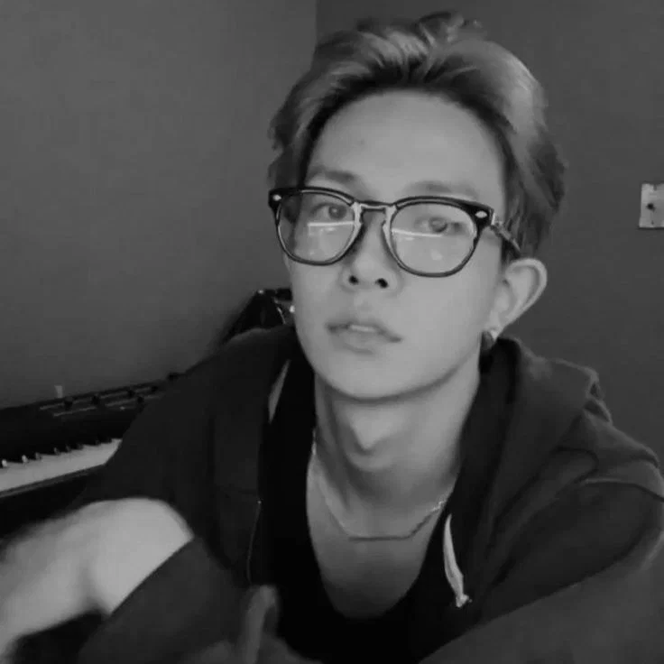 Lee Heeseung