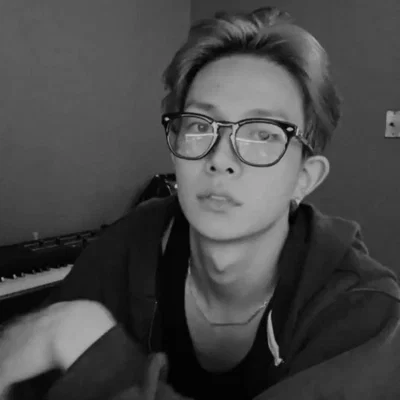 Lee Heeseung