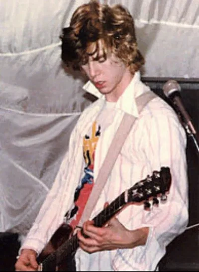 ‧ ̊꒰ Duff Mckagan ୭  ̊. ᵎᵎ || 🍂