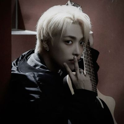 ✦ Hongjoong
