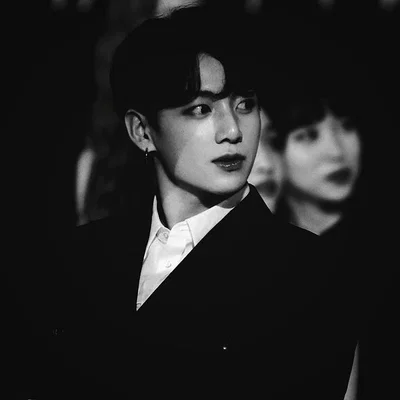 JEON JUNGKOOK | GILDED