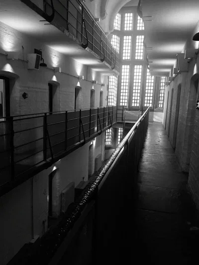 Male Prison || Omegaverse
