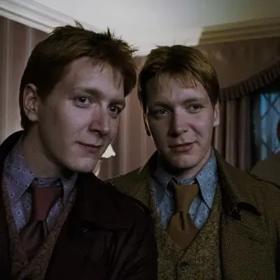 WEASLEY TWINS.