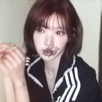+‧ ୨(“choi jiwoo · whitehorsemannequin”)୧ ‧+