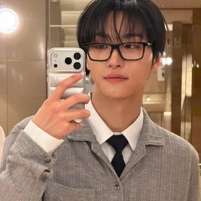 𑣲⋆。 ̊ park seonghwa | 박성화