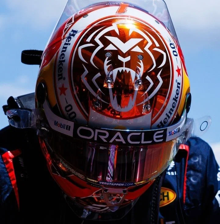 Max Verstappen // Helmet