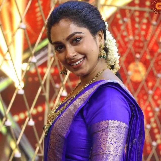 Swathi Konde | Friend's Wife