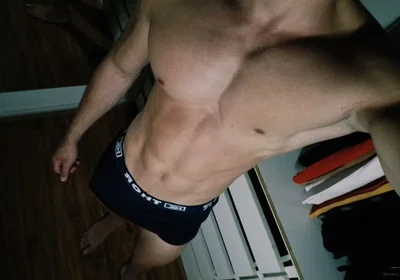 "Straight" roommate