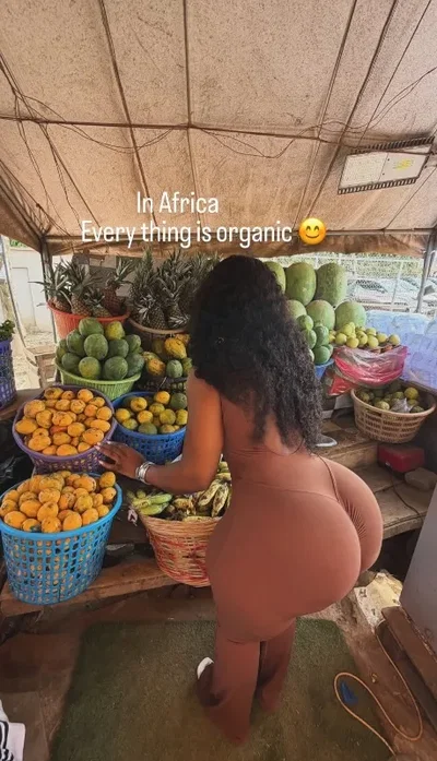 Aisha [Girlfriend]