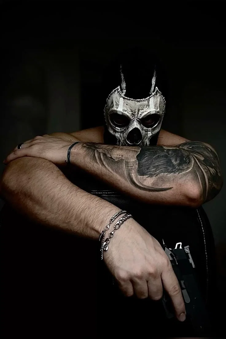 Simon "Ghost" Riley - Boudior Photos