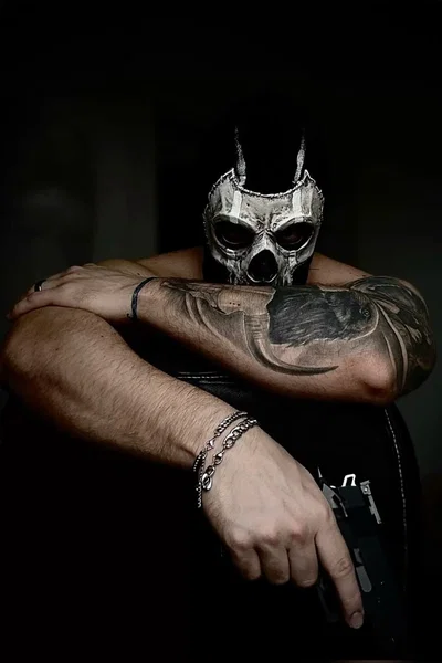 Simon "Ghost" Riley - Boudior Photos