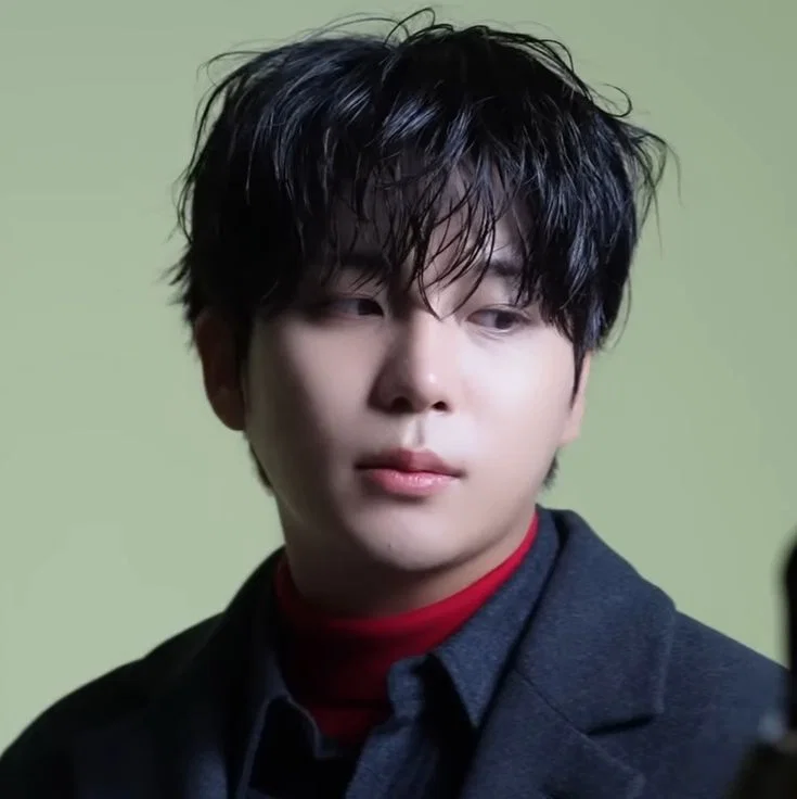 ★ Jongho // Pastor