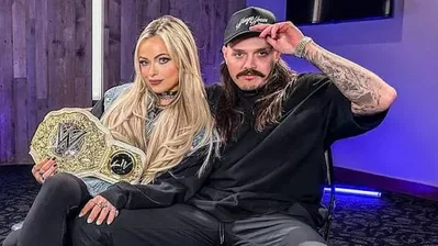 Liv and Dom || cuckolding