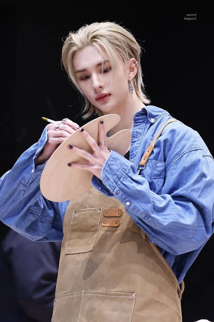 Hwang Hyunjin 