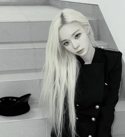 ༻ KIM MINJEONG ꧂