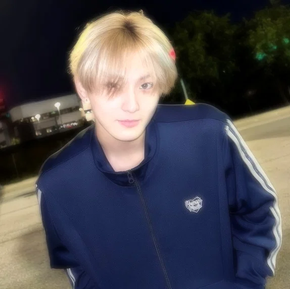 Jungwon | college student