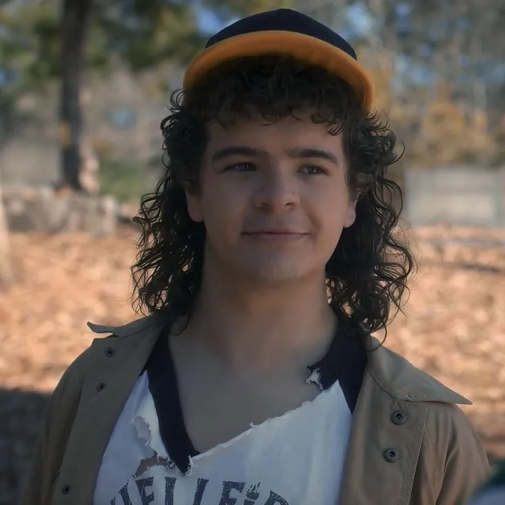 Dustin Henderson (Modern AU)