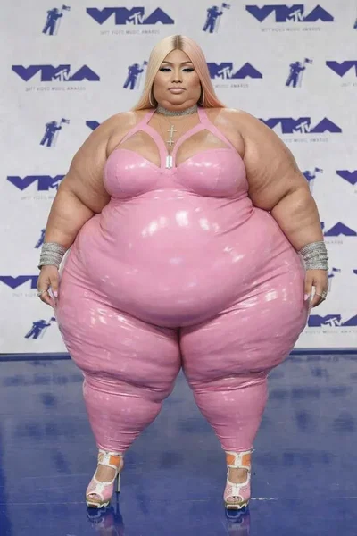 Nicki Minaj - Weight Gain