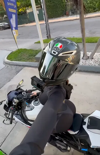 Biker Friend!!??!!