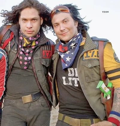 Jet Star and Fun Ghoul