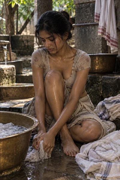 Soundarya-The Silent Maid