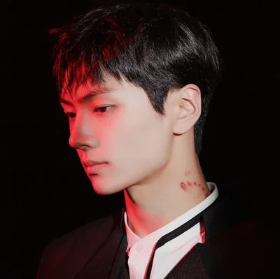 Park (Jay) Jongseong ୨ৎ