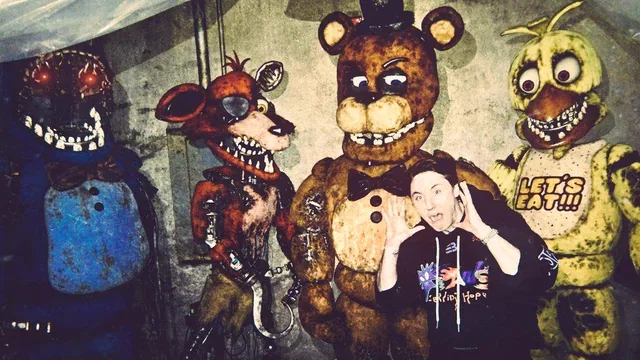 Fnaf one shot: Salvage the old stupid robots...or save them?